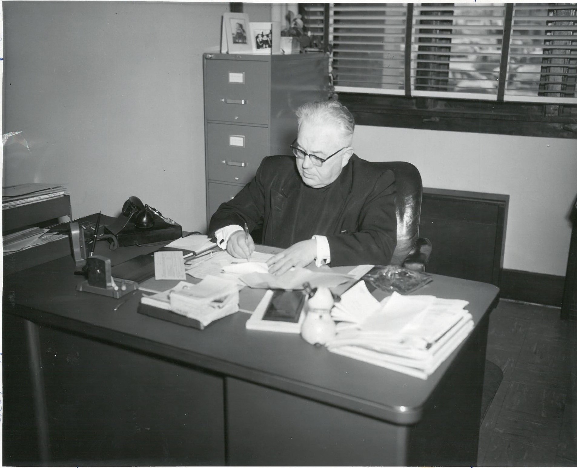 Rev._Cassin_1962_Springfield_CC.jpg